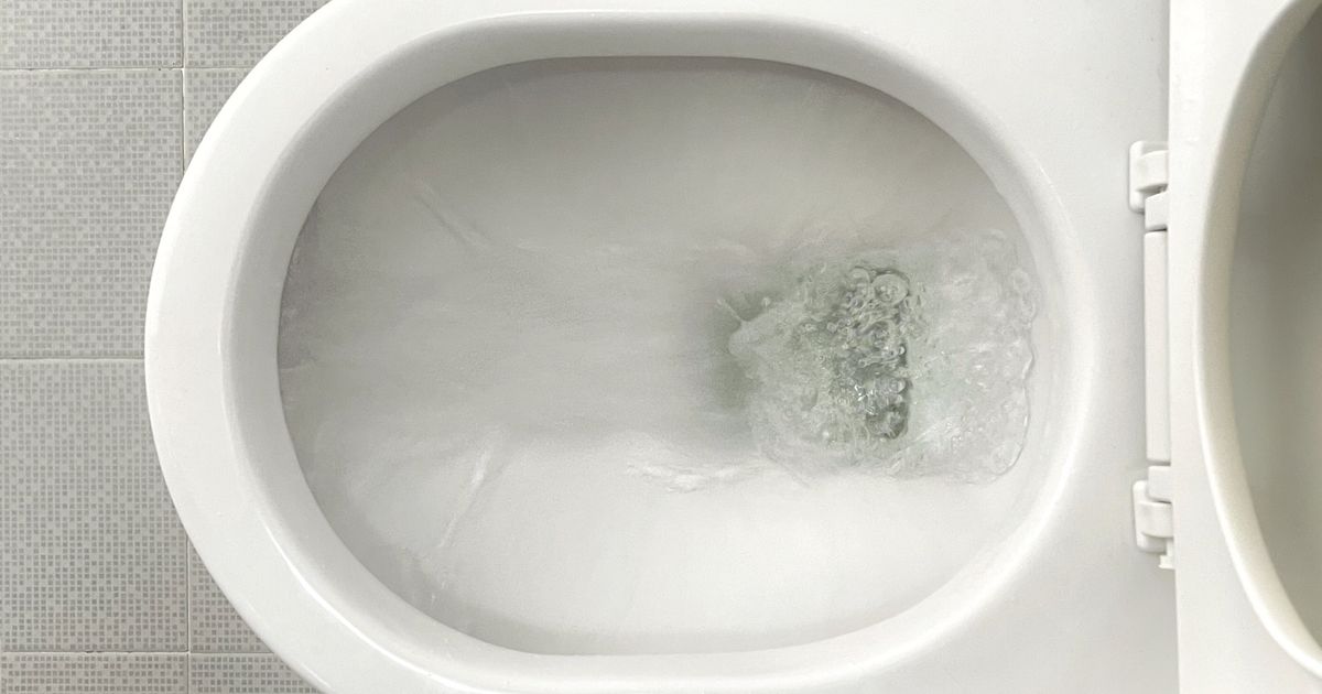 Read This If You Always Pee 'Just In Case,' Even If You Don't Have To Go