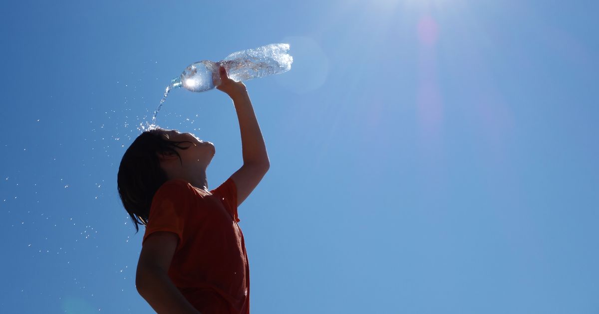 Is Your Kid Dangerously Overheated? These Are The Red Flags To Watch For.
